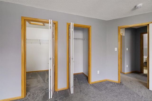 6855 Woodland Avenue 1302, West Des Moines, IA 50266