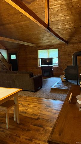 18 Oak tree Lane, Springville, IN 47462