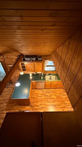 18 Oak tree Lane, Springville, IN 47462