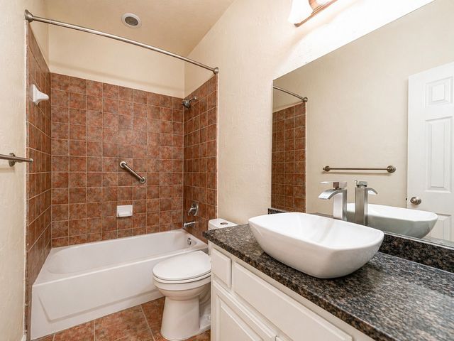5527 Park Ridge Drive, Frisco, TX 75034