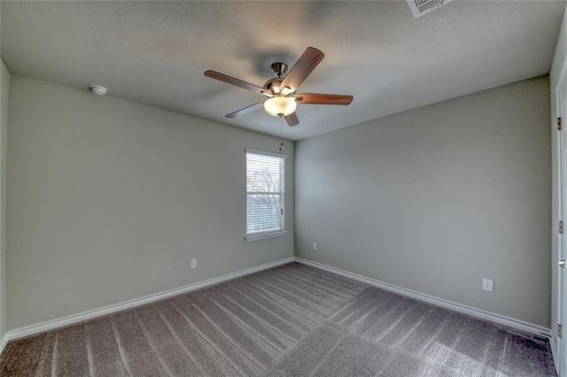 173 Flexus LN, Liberty Hill, TX 78642