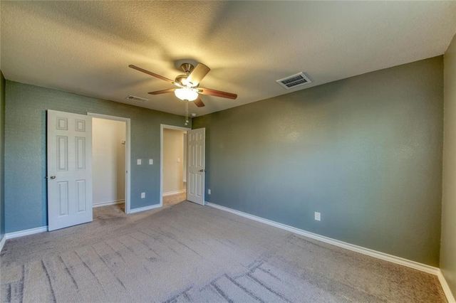 173 Flexus LN, Liberty Hill, TX 78642