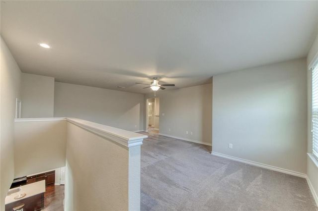 173 Flexus LN, Liberty Hill, TX 78642