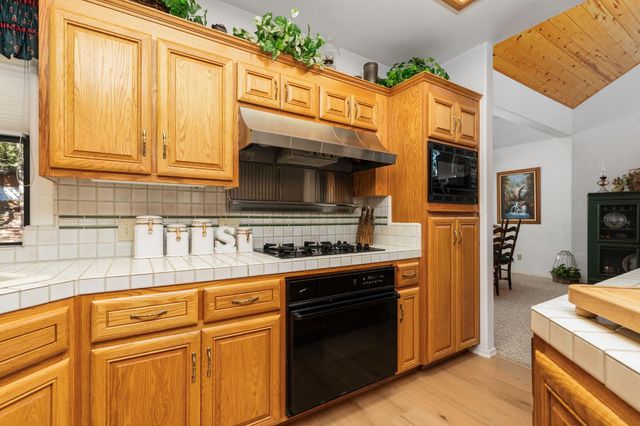 41943 Split Rock Lane, Shaver Lake, CA 93664