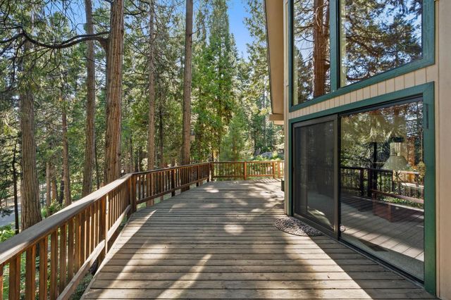 41943 Split Rock Lane, Shaver Lake, CA 93664