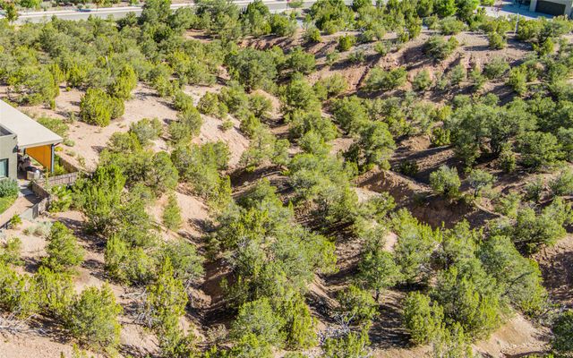 569 Calle Mirasol, Santa Fe, NM 87501