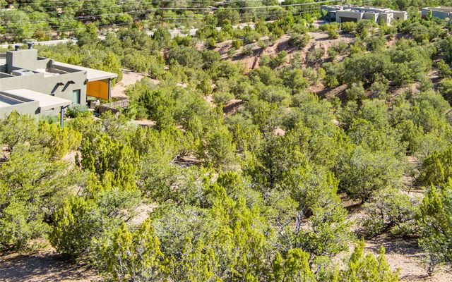 569 Calle Mirasol, Santa Fe, NM 87501
