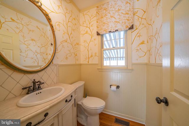 217 KIRKBRAE RD, Kennett Square, PA 19348