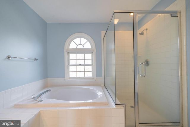 217 KIRKBRAE RD, Kennett Square, PA 19348