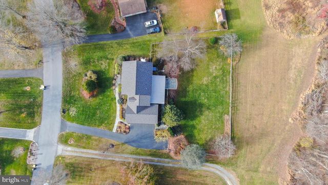 217 KIRKBRAE RD, Kennett Square, PA 19348