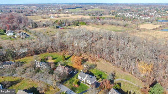 217 KIRKBRAE RD, Kennett Square, PA 19348