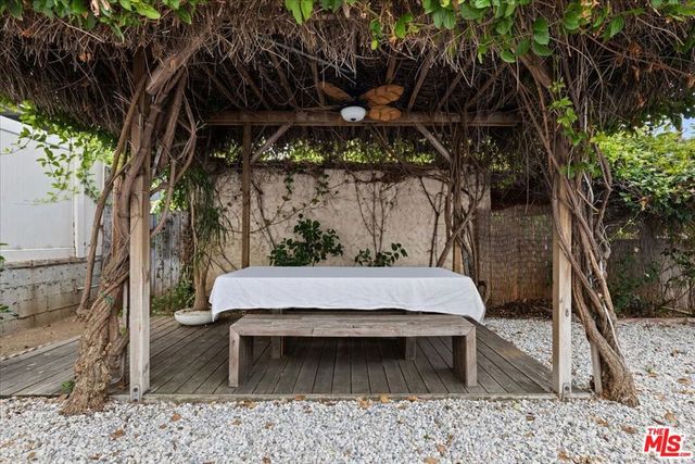 1018 Havenhurst Drive 1020, West Hollywood, CA 90046