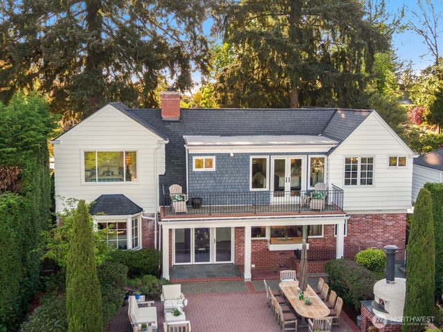 7044 50th Avenue NE, Seattle, WA 98115
