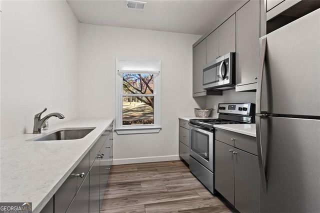 1214 Highland Bluff Drive SE 214, Atlanta, GA 30339