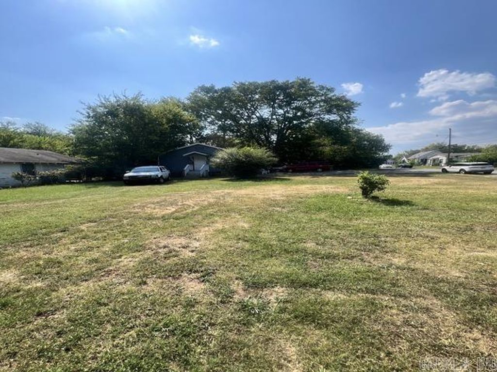 1900 & 1904 Valmar Street, Little Rock, AR 72204