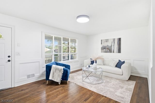 1379 Blair Ct, Bridgewater Twp., NJ 08807