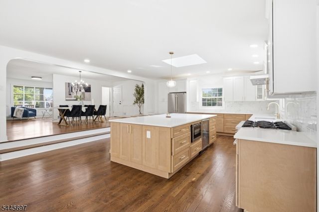 1379 Blair Ct, Bridgewater Twp., NJ 08807