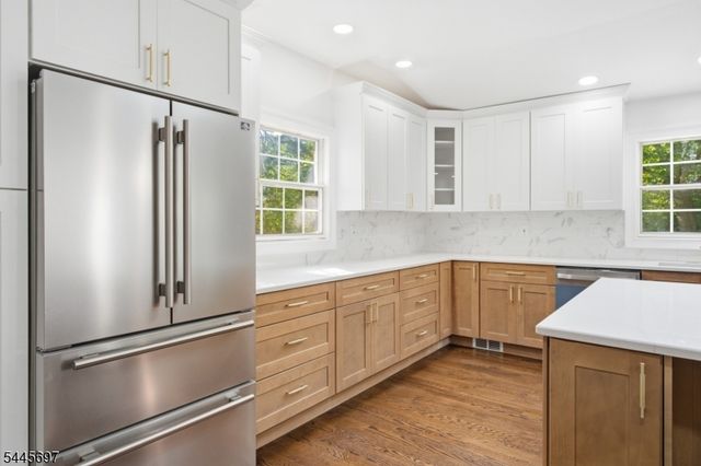 1379 Blair Ct, Bridgewater Twp., NJ 08807