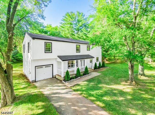 1379 Blair Ct, Bridgewater Twp., NJ 08807