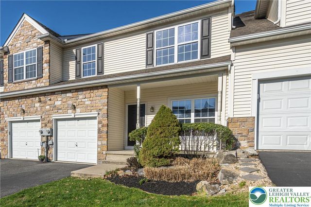 130 Willow Drive, Palmer Twp, PA 18045