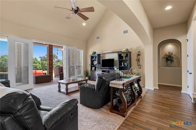 144 Indian Ridge Rd Road, Belton, TX 76513
