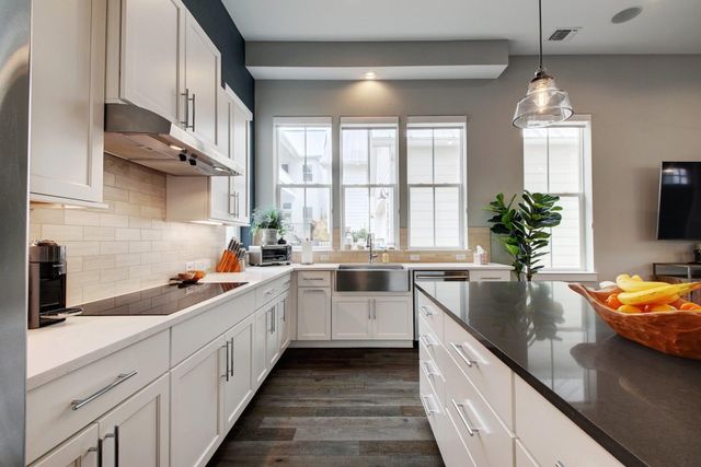 4810 Springdale RD, Austin, TX 78723