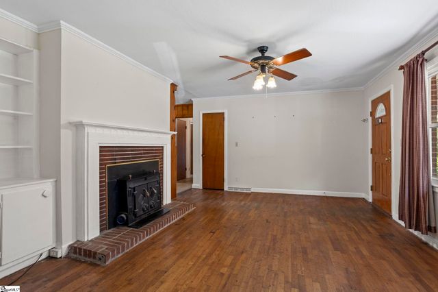 208 Shady Glen Drive, Greer, SC 29651