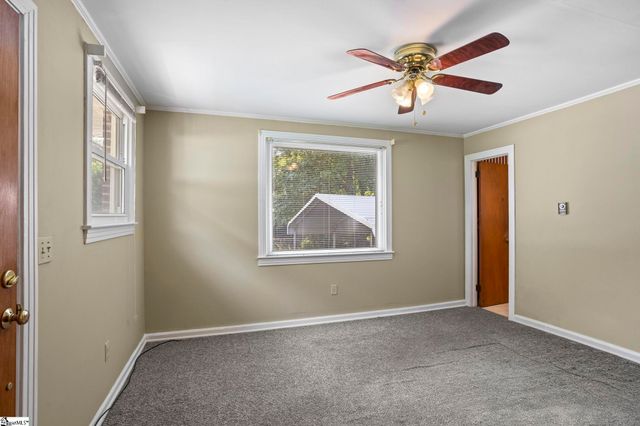 208 Shady Glen Drive, Greer, SC 29651