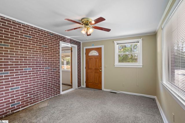 208 Shady Glen Drive, Greer, SC 29651