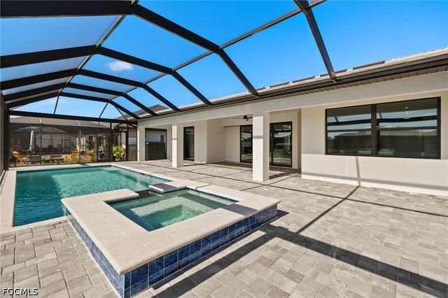 707 NW 38th AVE, Cape Coral, FL 33993