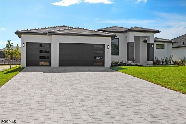707 NW 38th AVE, Cape Coral, FL 33993