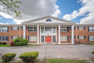 25301 five mile rd 130, Redford Charter Township, MI 48239