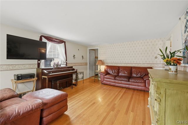 114 South Terry Road, Geddes, NY 13219