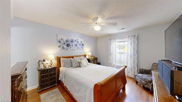 403 Campbell Gardens Road, Kernersville, NC 27284