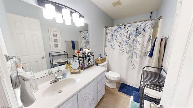 403 Campbell Gardens Road, Kernersville, NC 27284