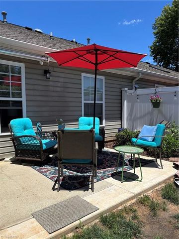403 Campbell Gardens Road, Kernersville, NC 27284