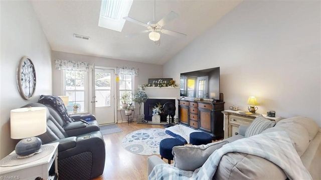 403 Campbell Gardens Road, Kernersville, NC 27284