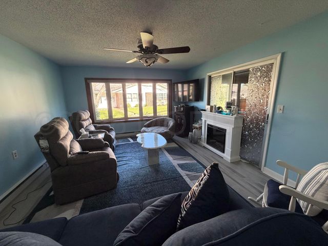 600C Lake Point Drive, Lakewood, NJ 08701