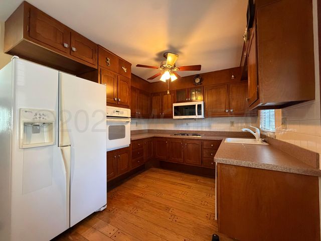 600C Lake Point Drive, Lakewood, NJ 08701