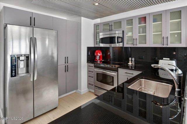 255 N Sierra Street UNIT 606, Reno, NV 89501