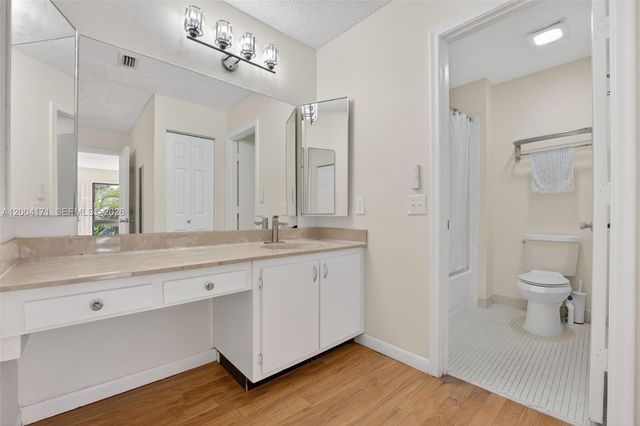 21810 Cypress Circle 26B, Boca Raton, FL 33433