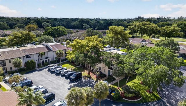 21810 Cypress Circle 26B, Boca Raton, FL 33433