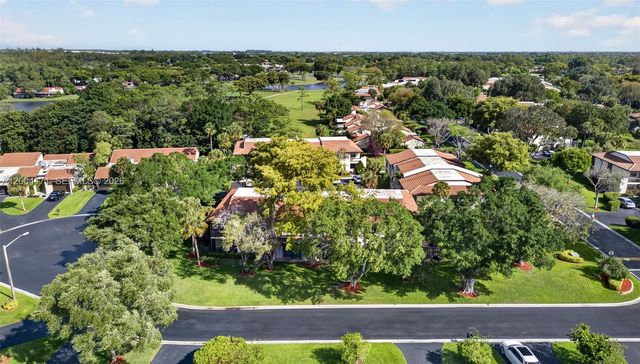 21810 Cypress Circle 26B, Boca Raton, FL 33433