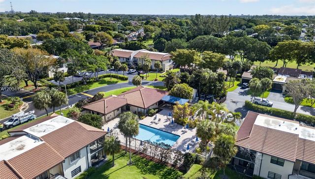 21810 Cypress Circle 26B, Boca Raton, FL 33433