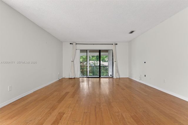 21810 Cypress Circle 26B, Boca Raton, FL 33433