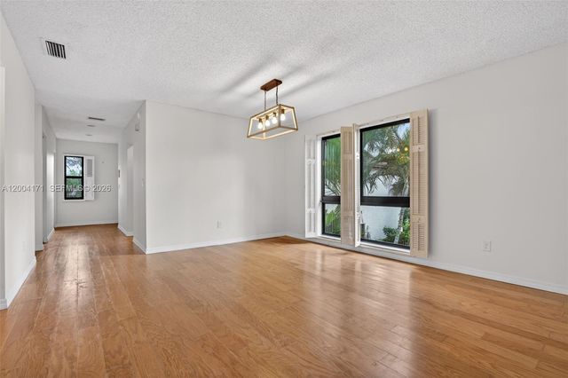 21810 Cypress Circle 26B, Boca Raton, FL 33433