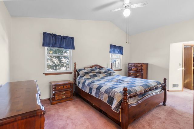 648 Thunderbird Trail, Carol Stream, IL 60188