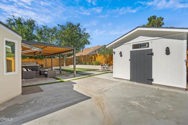 37271 37th Street East, Palmdale, CA 93550