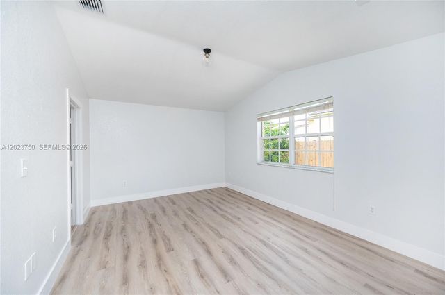 16452 SW 99th Ln 16452, Miami, FL 33196