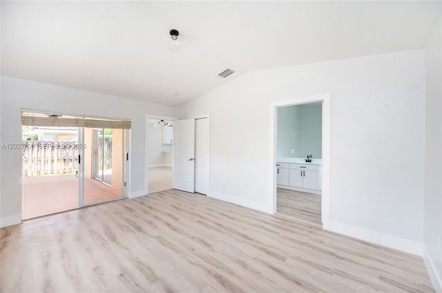 16452 SW 99th Ln 16452, Miami, FL 33196